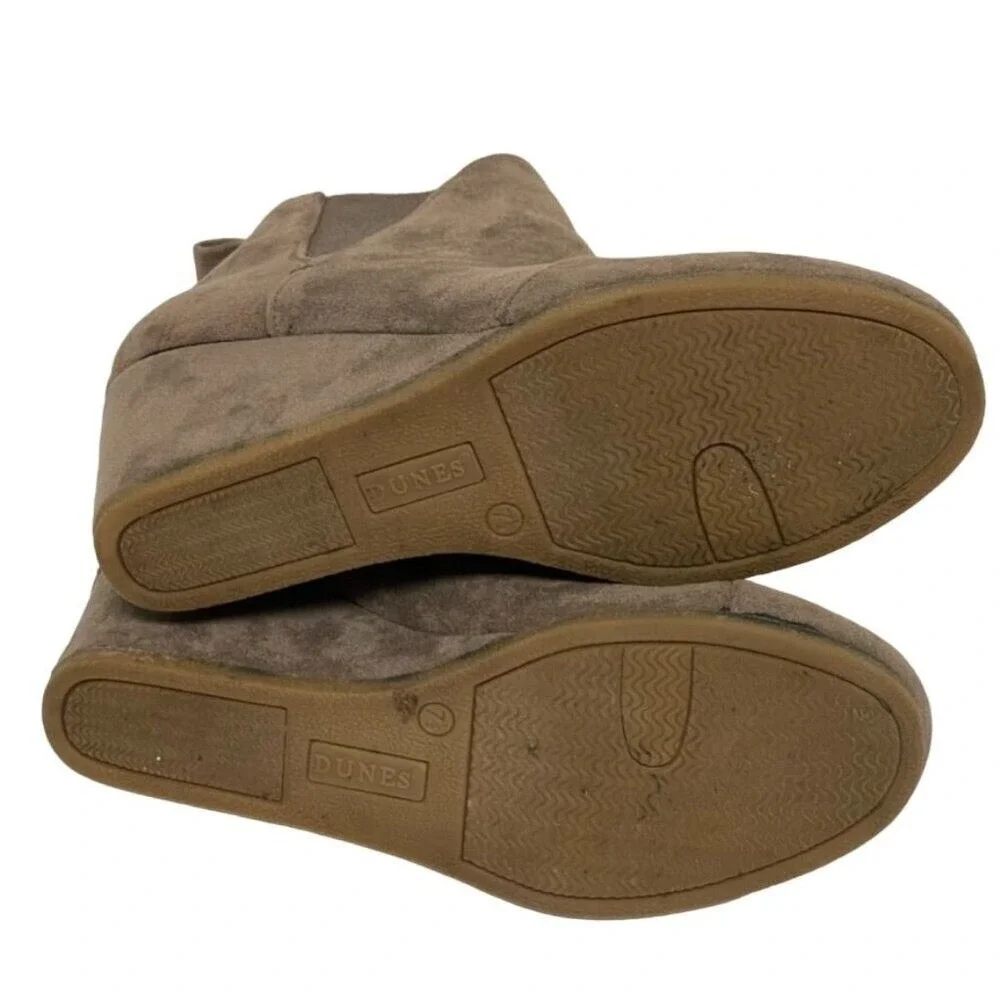 Dunes Zoey Women 7.5 Taupe Faux Suede‎ Wedge Ankle Booties Boots Round Toe